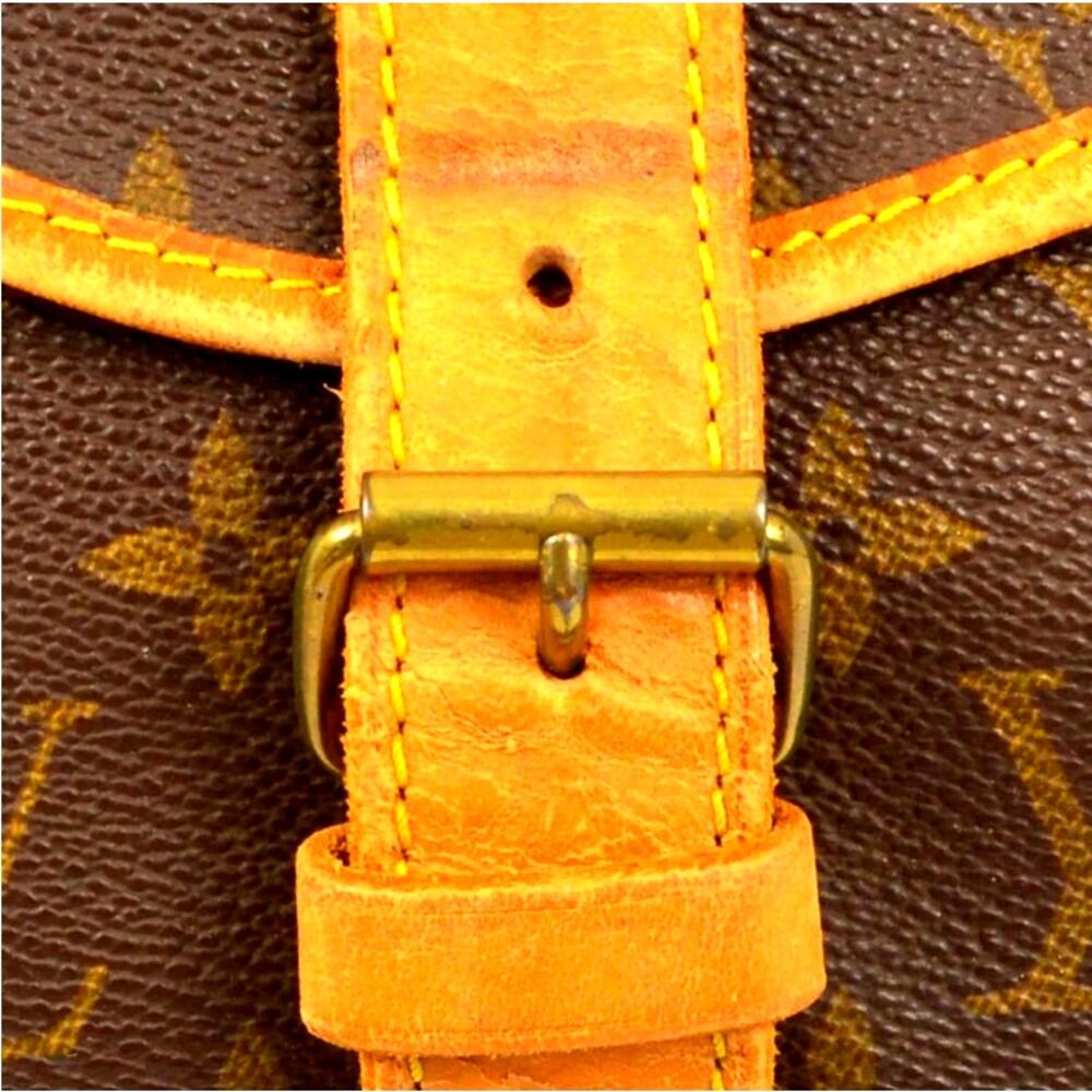 ⭐🔥AUTHENTIC🔥⭐Louis Vuitton Saumur 35 Crossbody bag - Picture 8 of 15